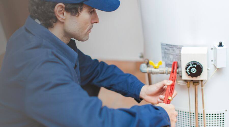 Expert burst pipe repair services in Ravenden Springs, AR